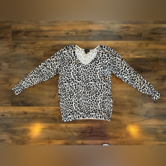 Lane Bryant Sweaters - Lane Bryant Leopard Print Lightweight Sweater | Size 18/20